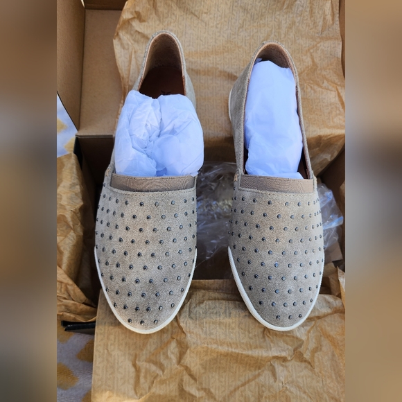 Frye Shoes - Frye size 8m melanie micro stud ashe
